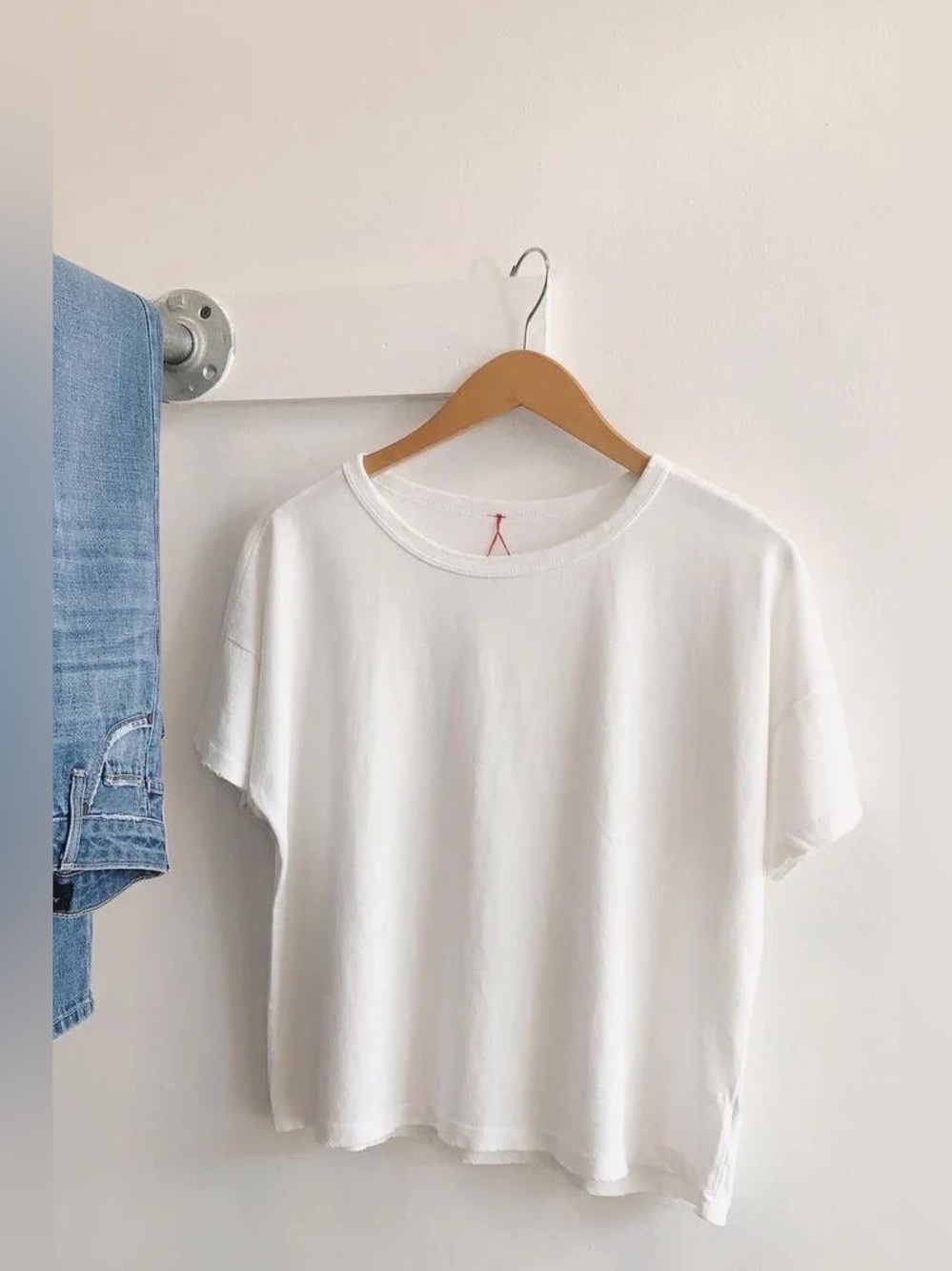 Le Bon Shoppe Tee